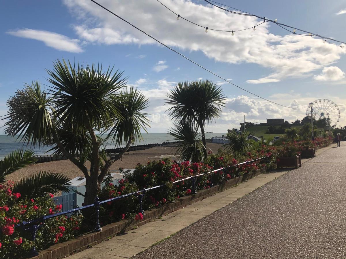 Eastbourne Riviera Hotel Dış mekan fotoğraf